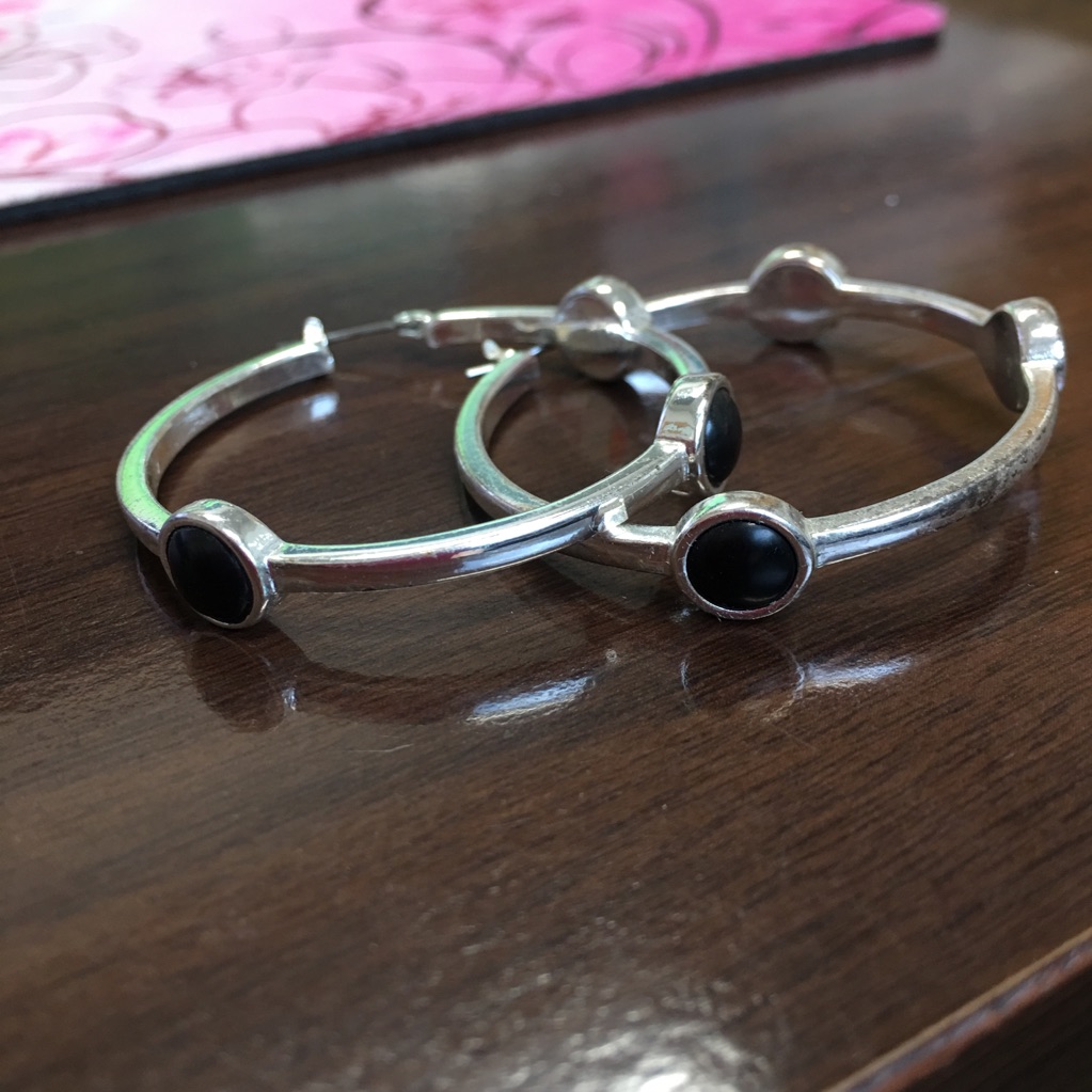 Chaps Hoop Earrings 10$